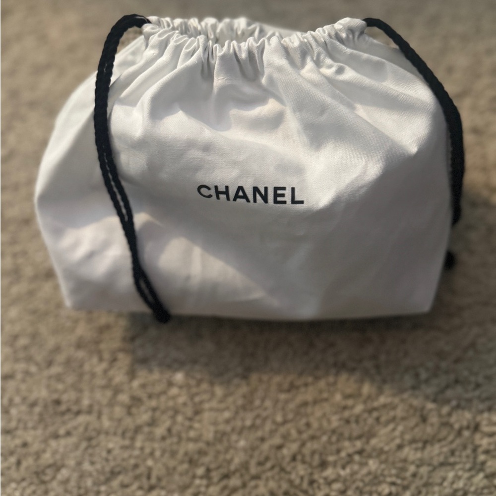 Chanel pouch